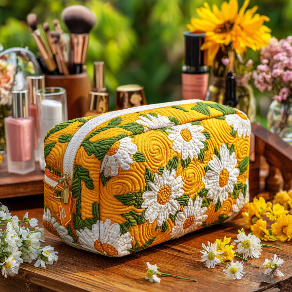 Padded Makeup Bag Daisy Dreams Margaret York