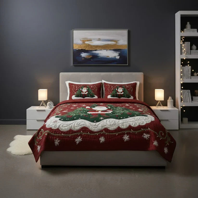 Quilted bed set with Santa scene on red duvet and two matching decorative shams