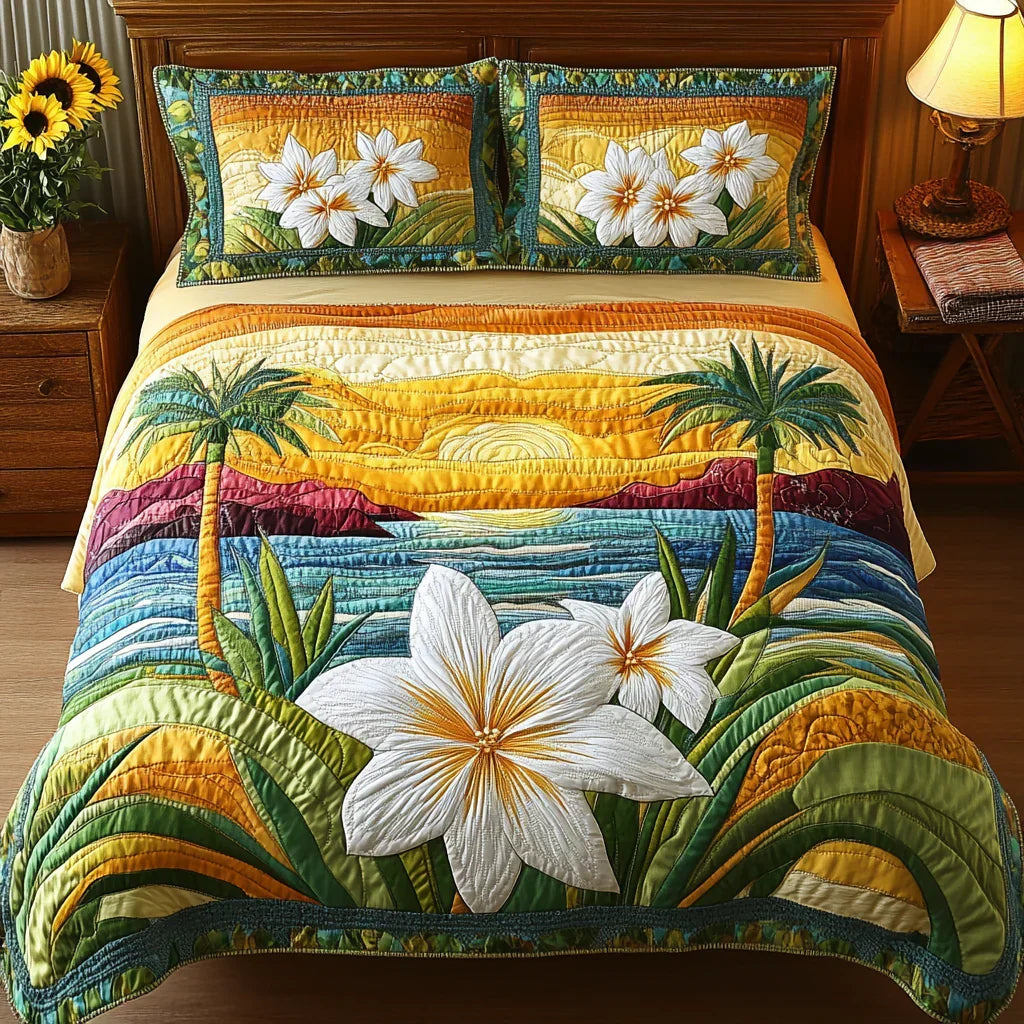 3-piece quilted bed set with tropical floral and palm leaf patterns, quilt and two shams