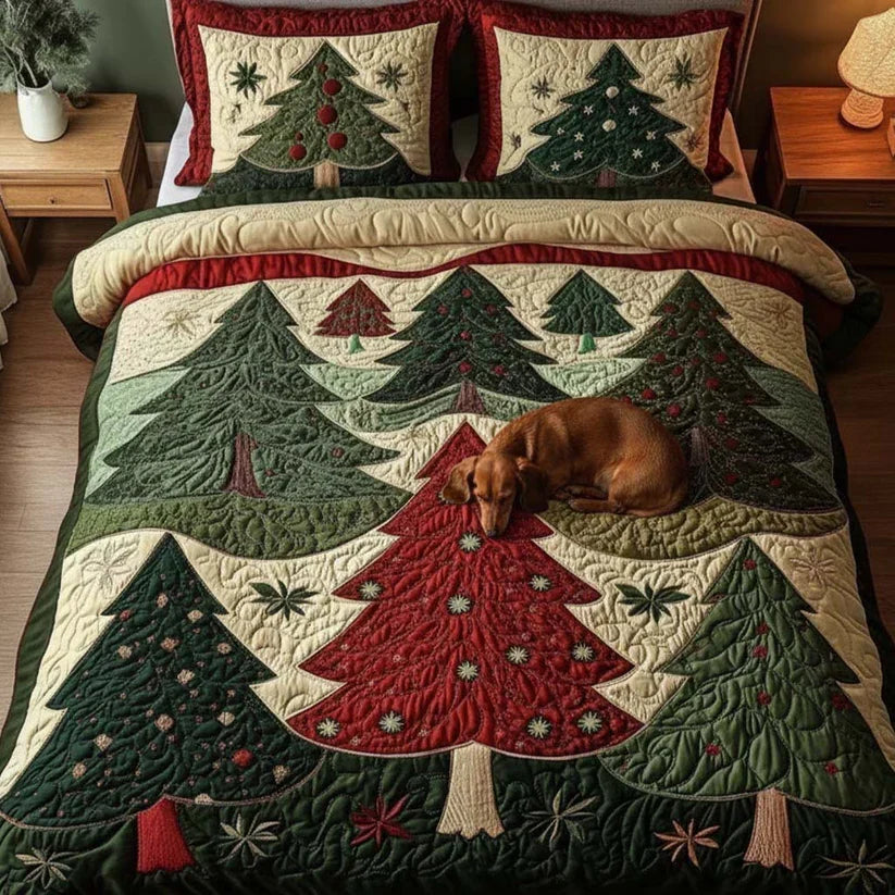 Quilted bed set comforter featuring quilted pine trees and stars in green, red, and cream.
