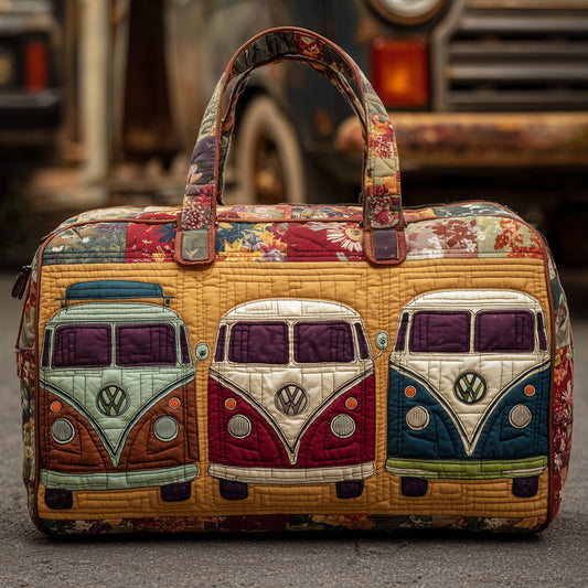 Retro Camper Quilted Duffle Bag - Model GFTOMA3998 Margaret York